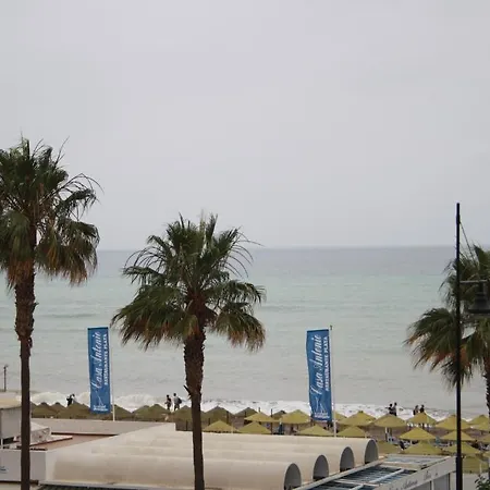 بيت ضيافة Beatriz Charming Hostal *