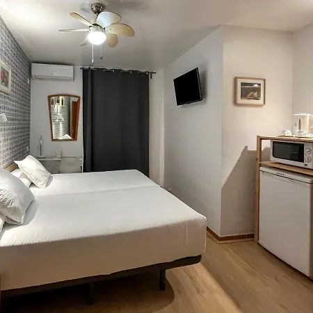 بيت ضيافة Beatriz Charming Hostal