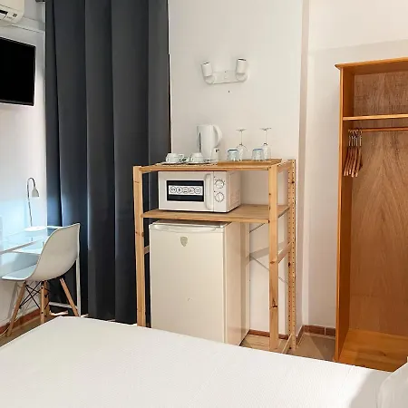 Beatriz Charming Hostal بيت ضيافة