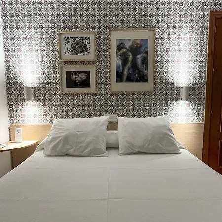 Beatriz Charming Hostal توريمولينوس