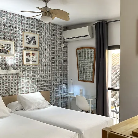 Beatriz Charming Hostal